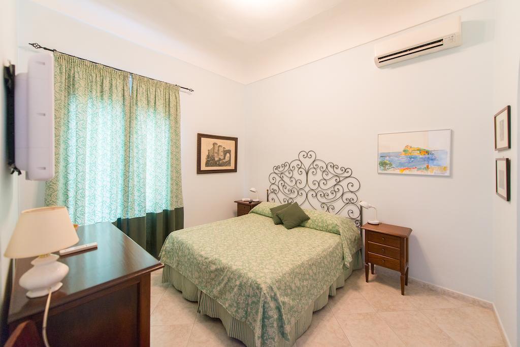 Casa La Serissa Trapani Chambre photo